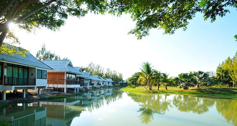 The Grand Jamjuree Resort Lamphun 22/26