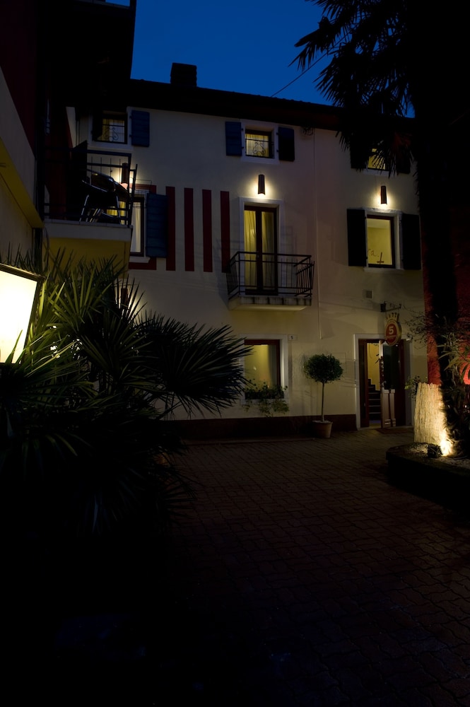 Suite & Breakfast 7 Vizi 3/45