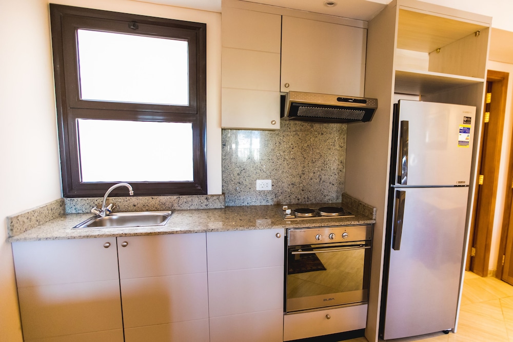 Sky View Suites Hotel 13/20