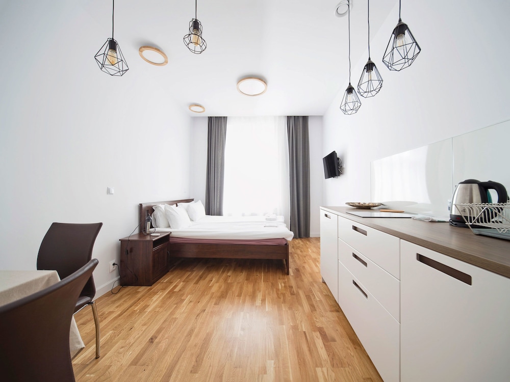 Platinum Aparthotel 40/73