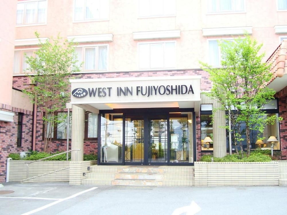 West Inn Fuji-Yoshida 2/50