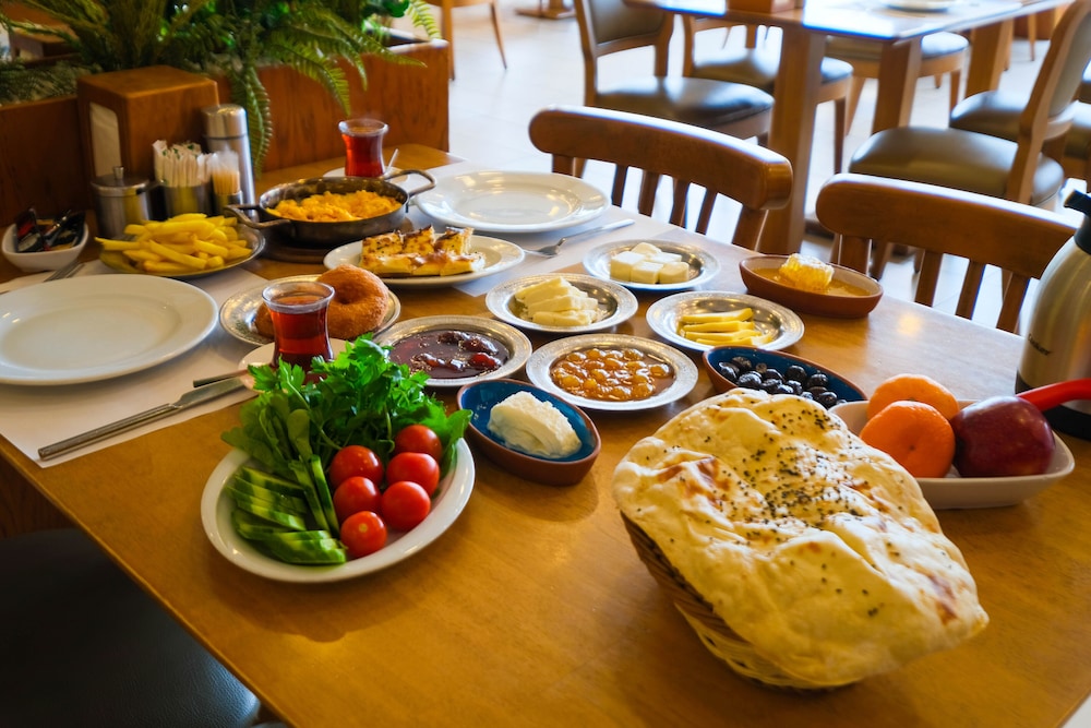 B'Istanbul Hotel 33/50