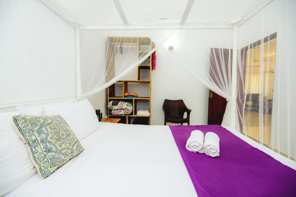2 BEDROOMS, COMFORT, DELUXE
