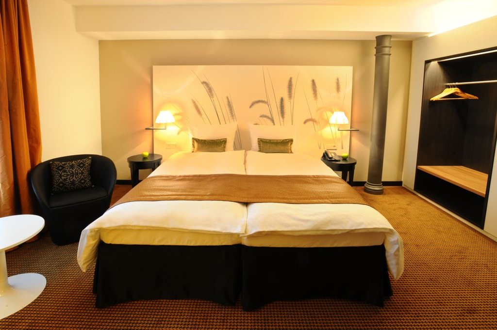 Nestor Hotel Ludwigsburg 16/75
