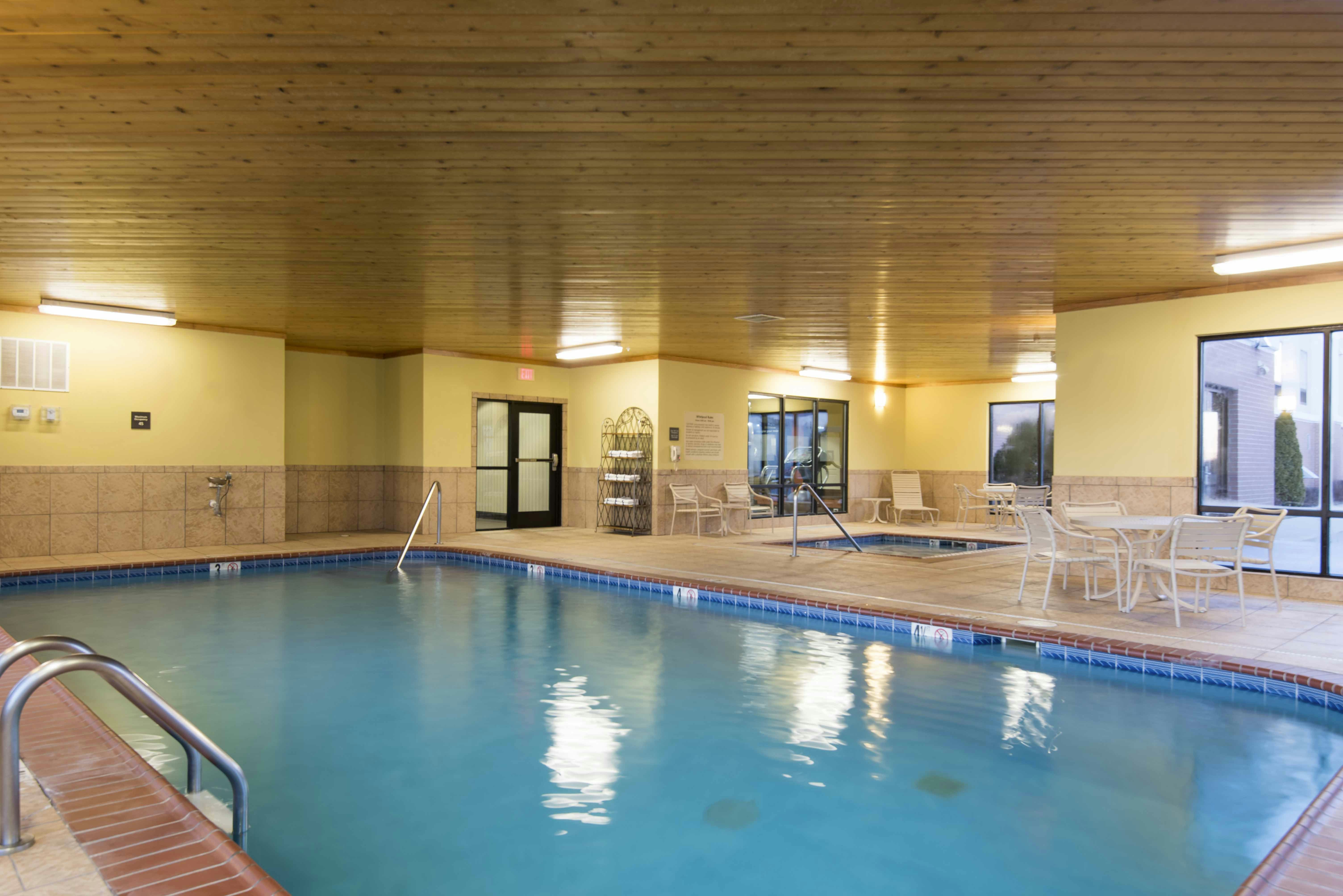Hampton Inn & Suites Danville 22/42