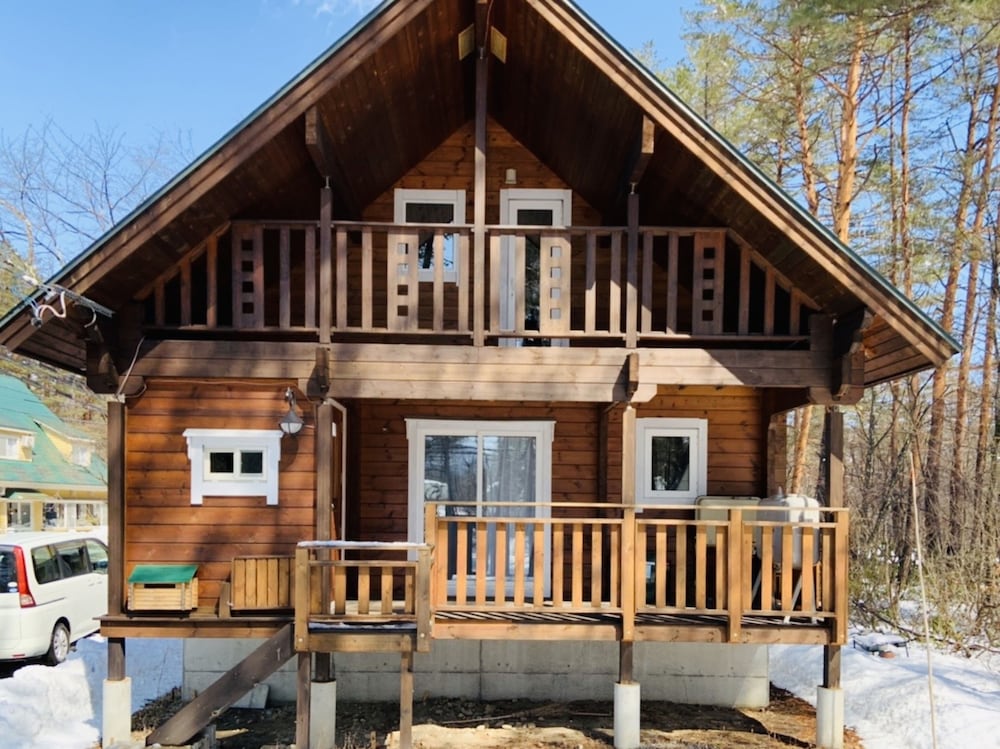 Hal Cottage 4/45