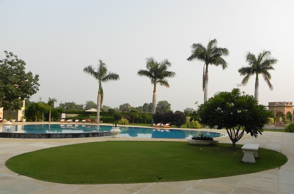 The Lalit Temple View Khajuraho 3/67