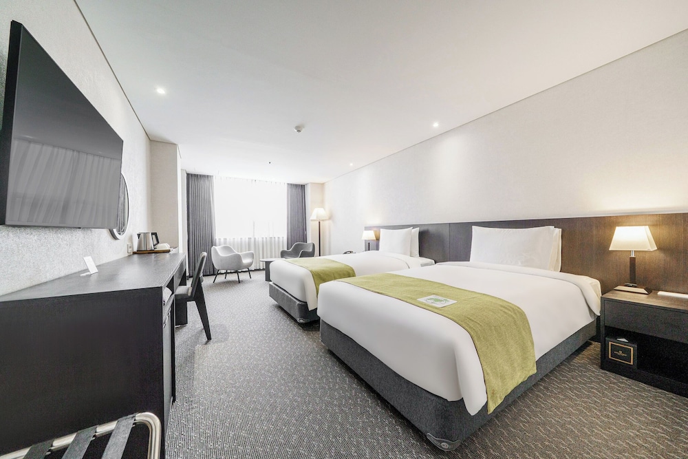 PLUS, STANDARD, TWIN BEDS