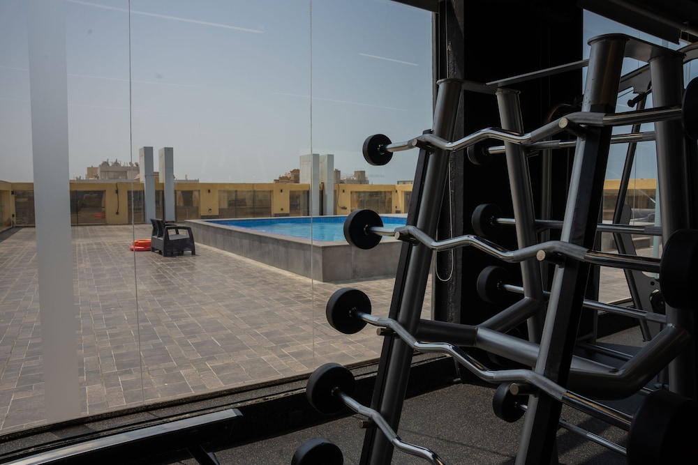 العنوان فندق الحمراء(Rosemond Alhamra (EX.Address Al Hamra)) 24/43