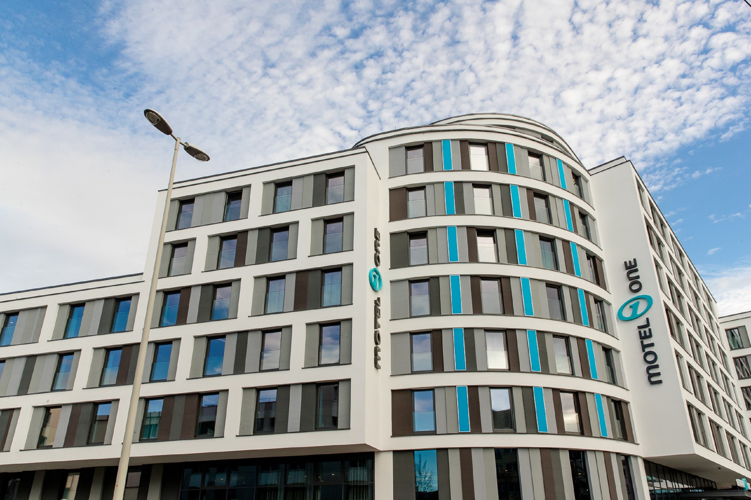 Hotel Motel One Bonn-Beethoven 1/16