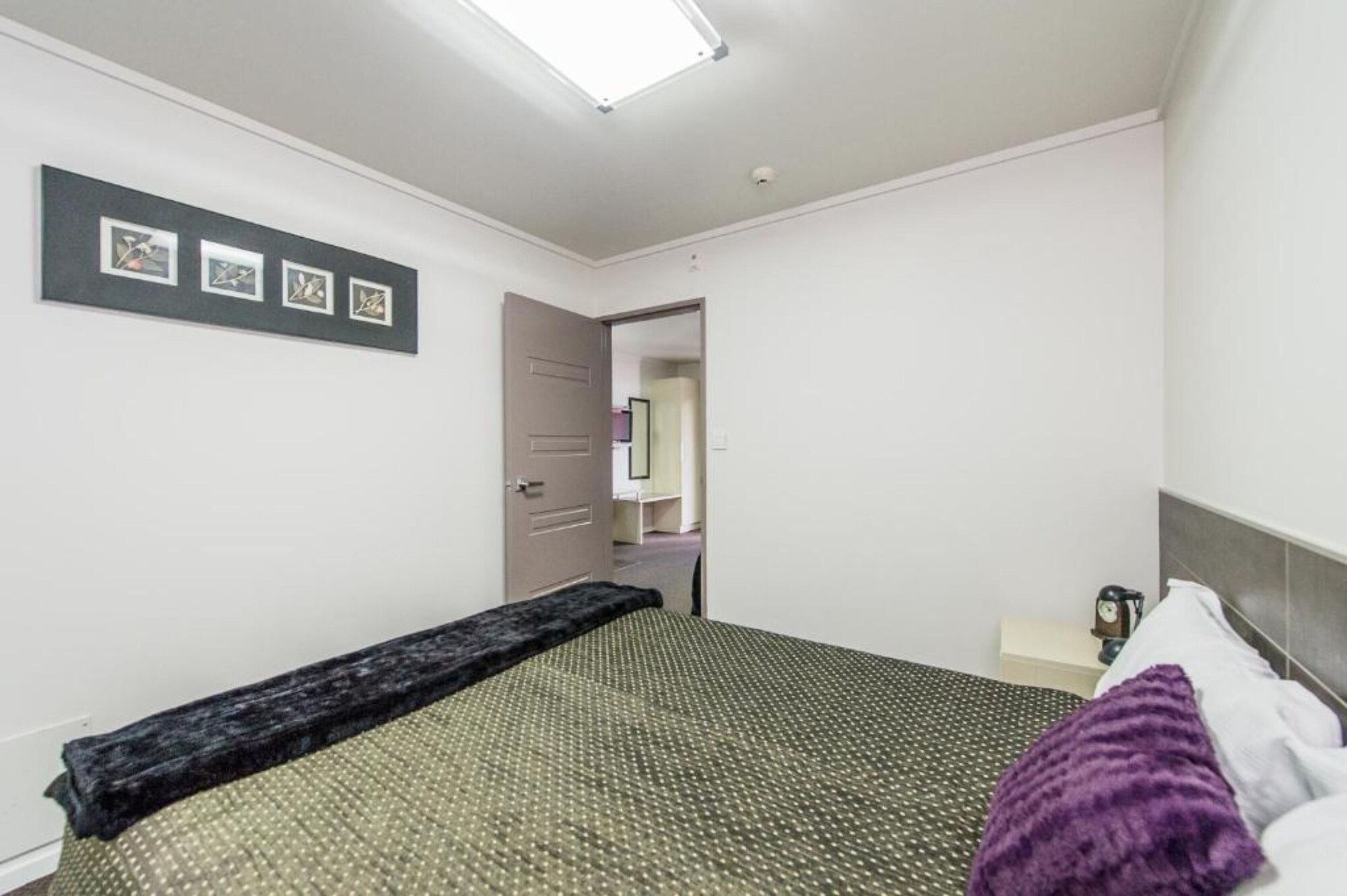 1 Bedroom, Spa, Suite, 1 Queen and 1 Single Bed