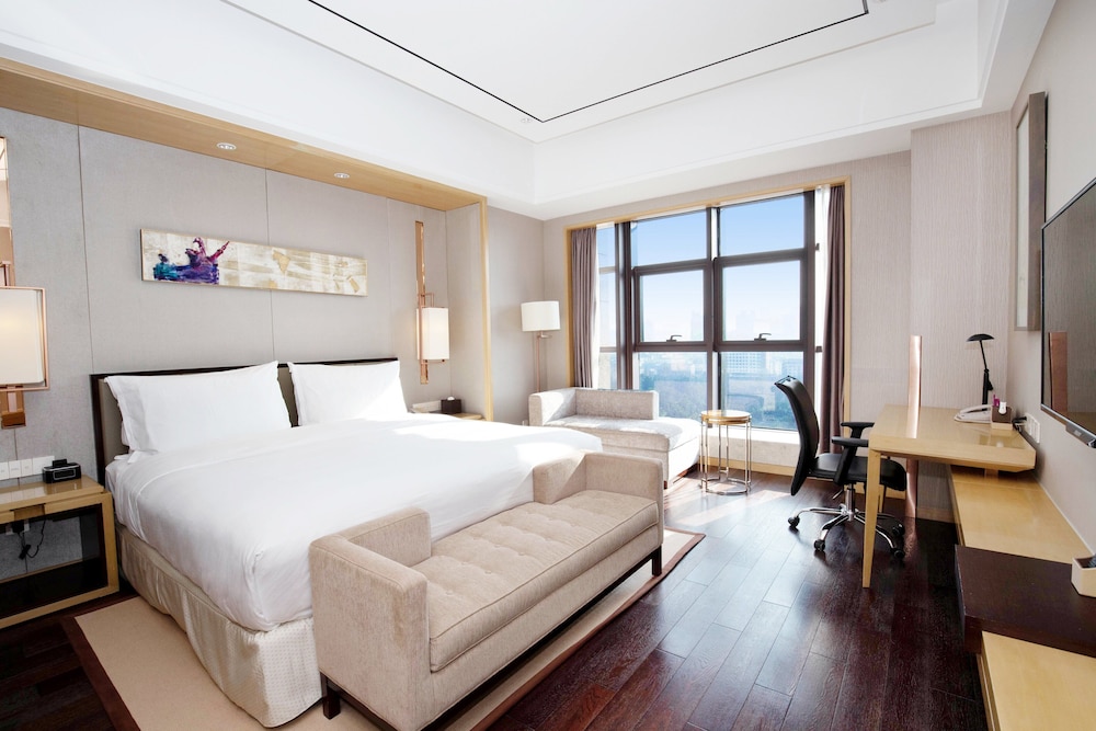 Crowne Plaza Hefei Rongqiao 15/50