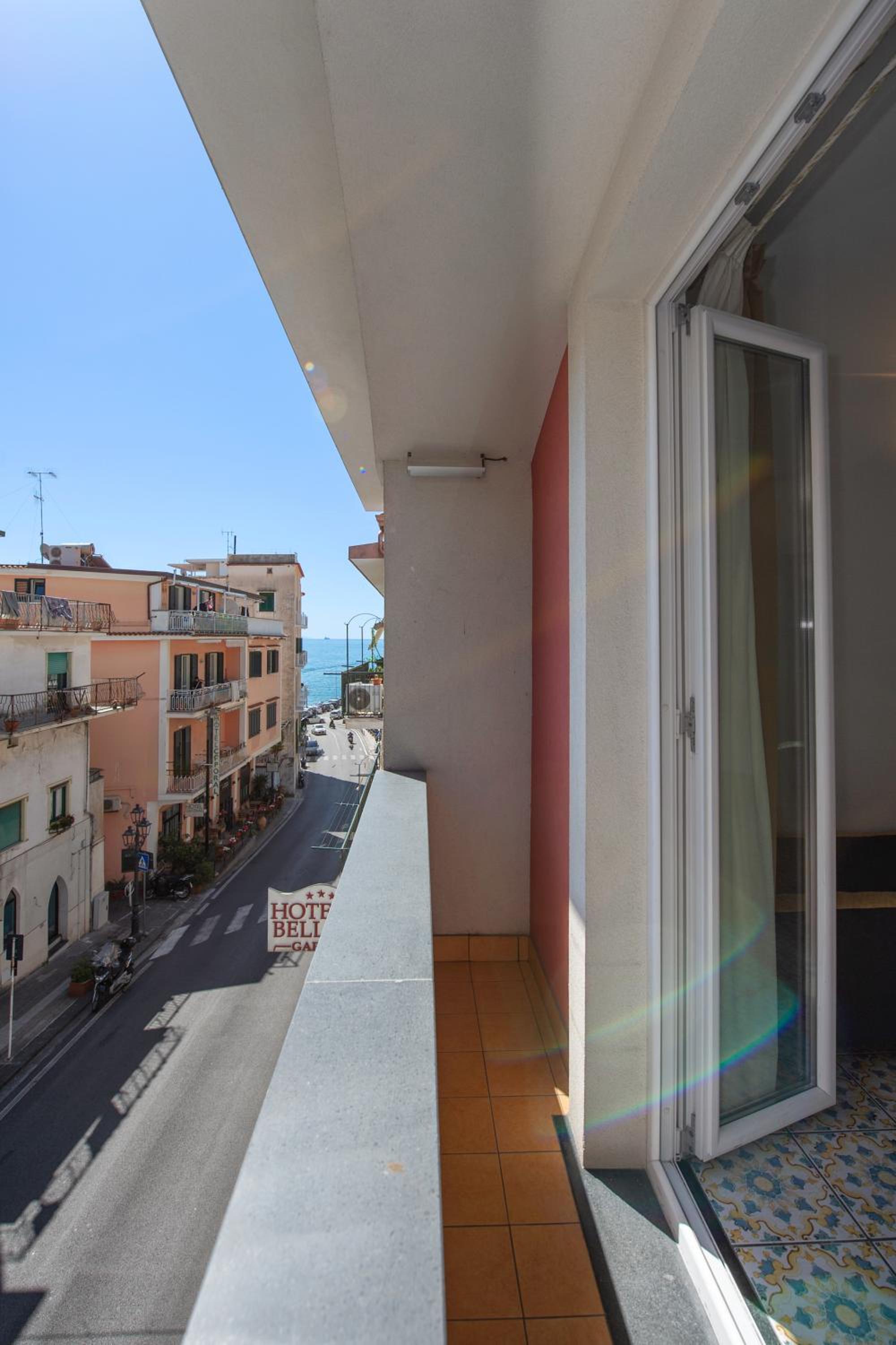 Hotel Settebello 48/50
