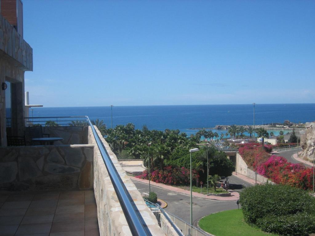 Terraza Amadores 9/28