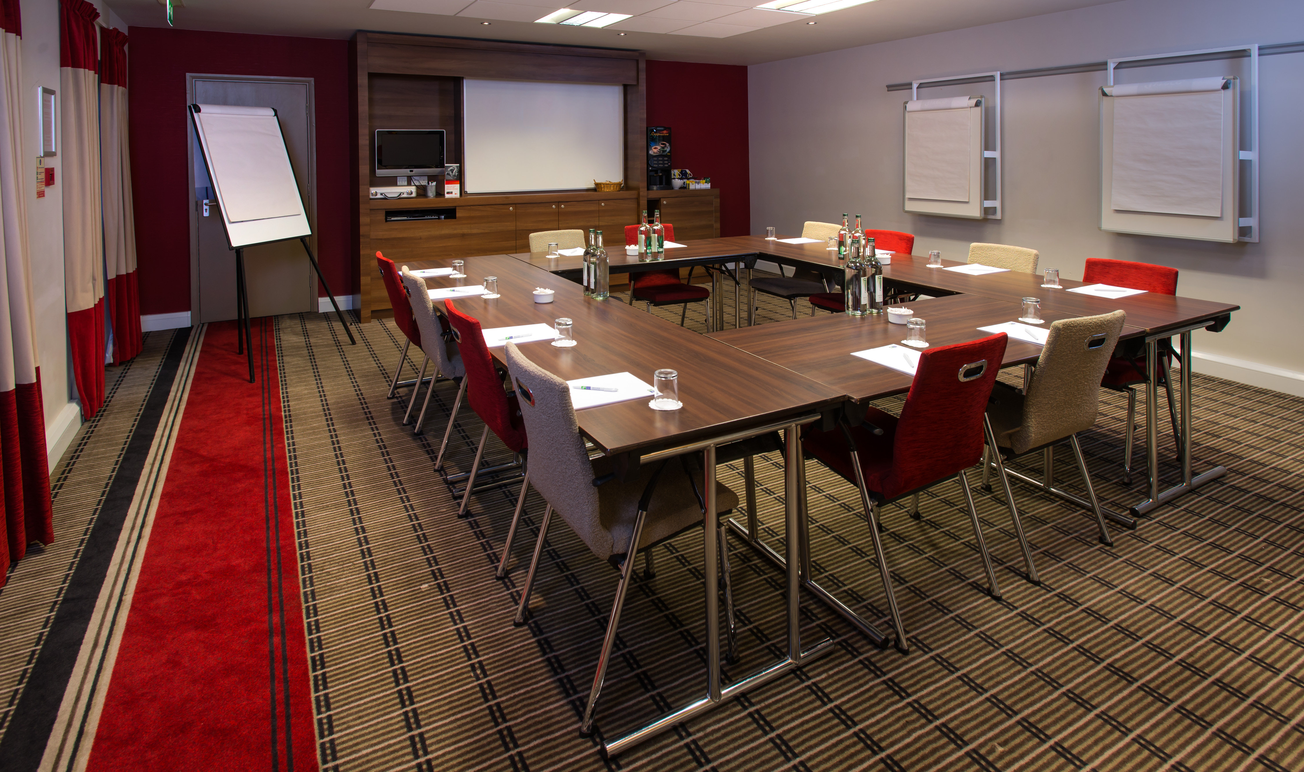 Holiday Inn Express Derby Pride Park 29/38
