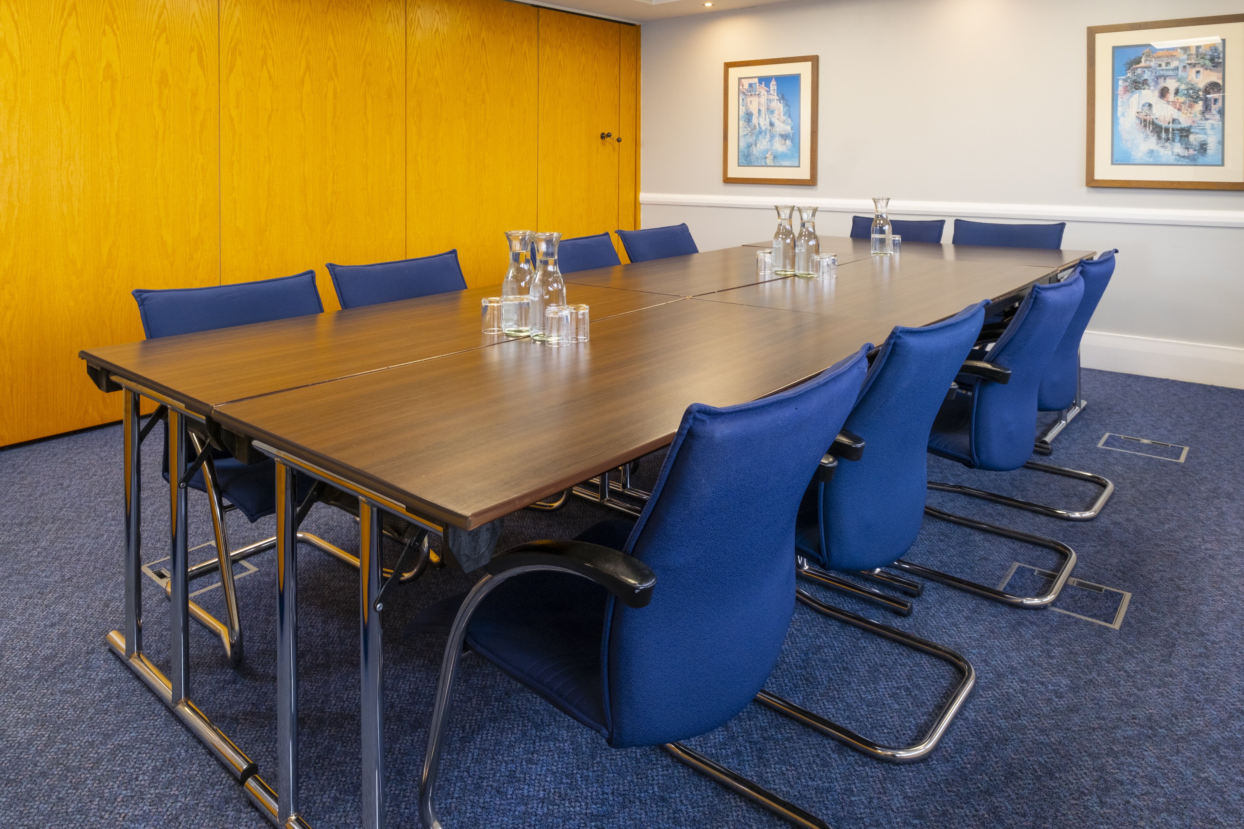 Holiday Inn Express Northampton - South, an IHG Hotel 56/64