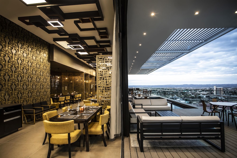 Avani Windhoek Hotel And Casino 57/74