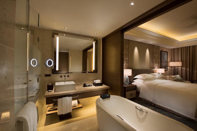 Hilton Haikou Meilan 24/24
