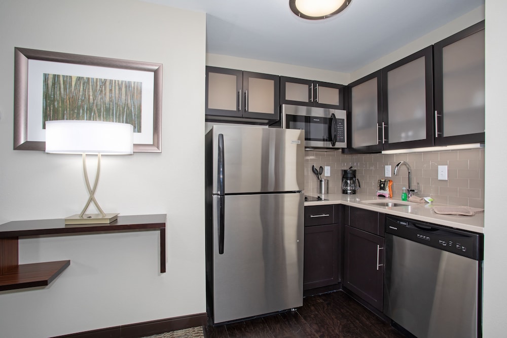 STAYBRIDGE SUITES DENVER SOUTH - HIGHLANDS RANCH 33/47