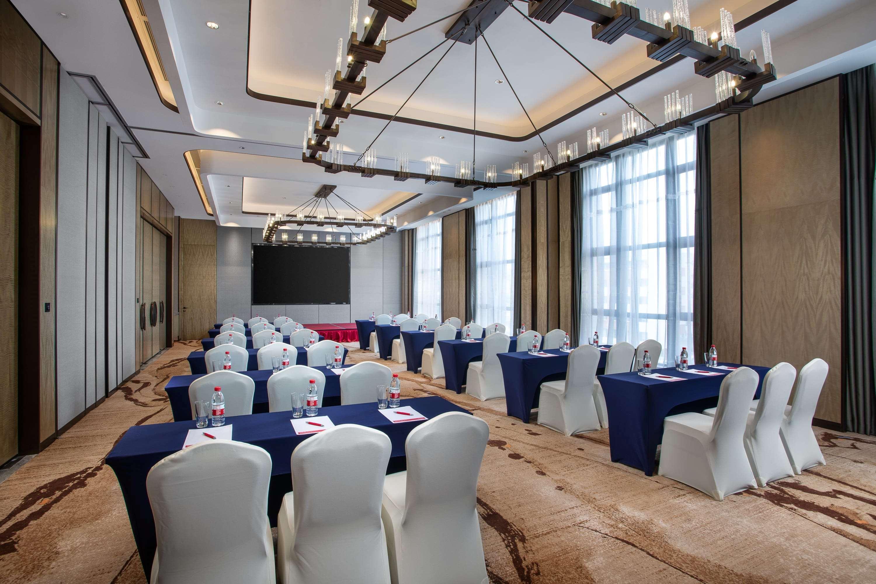 Ramada Plaza by Wyndham Xiamen 35/39