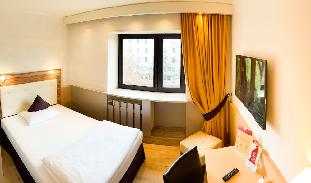 City Hotel Ost am Ko 14/50