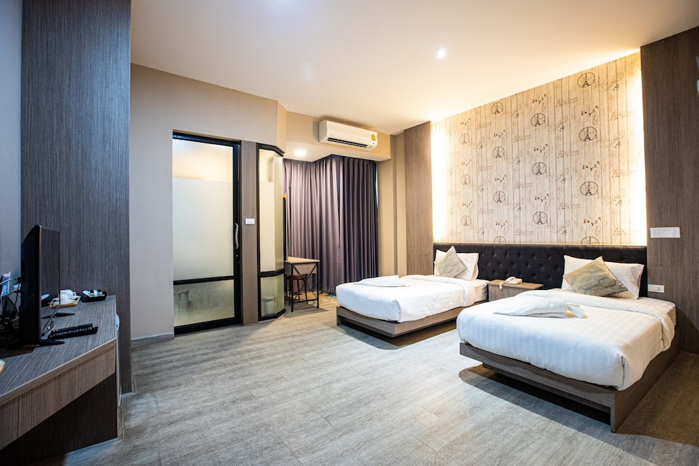 Tara Park Resotel 18/41