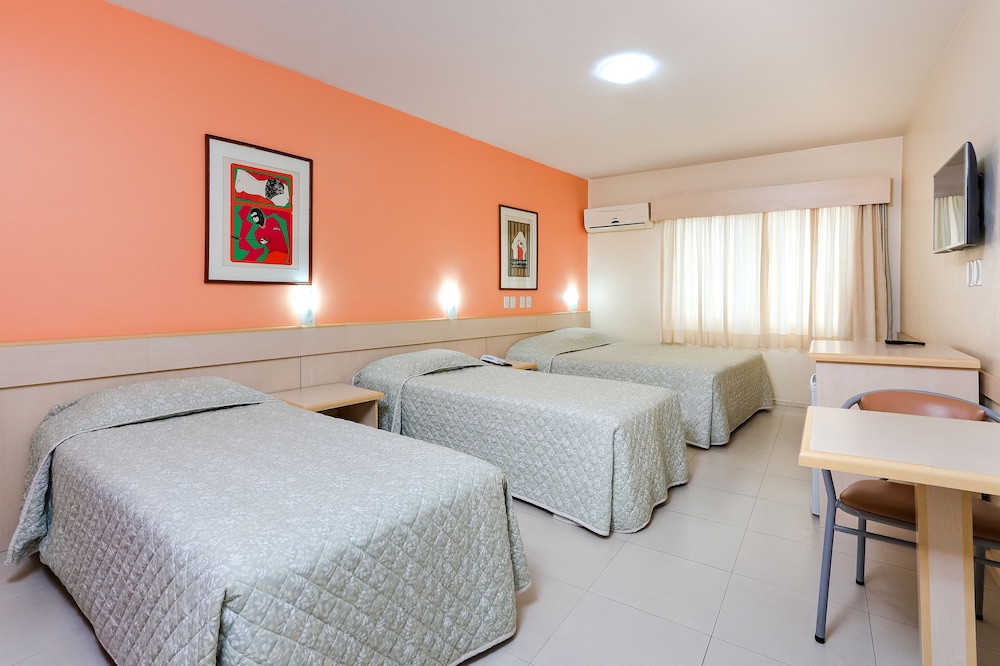 Hotel Suarez Sao Leopoldo 13/75