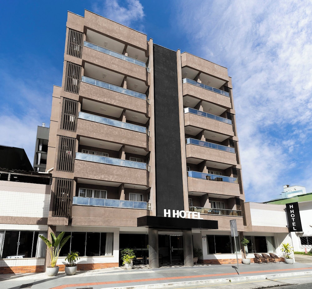 H ホテル 写真3