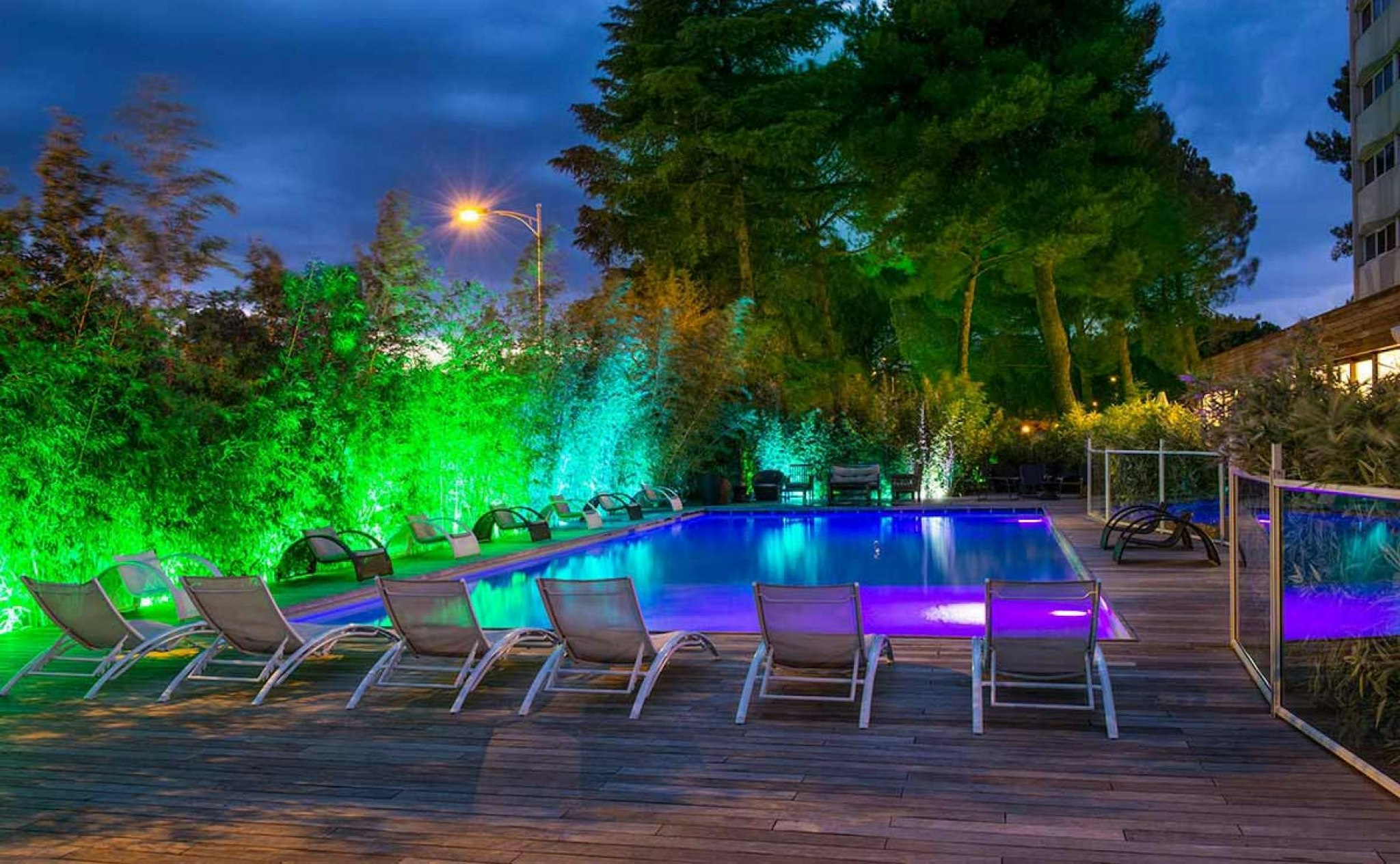 C Suites 52/56