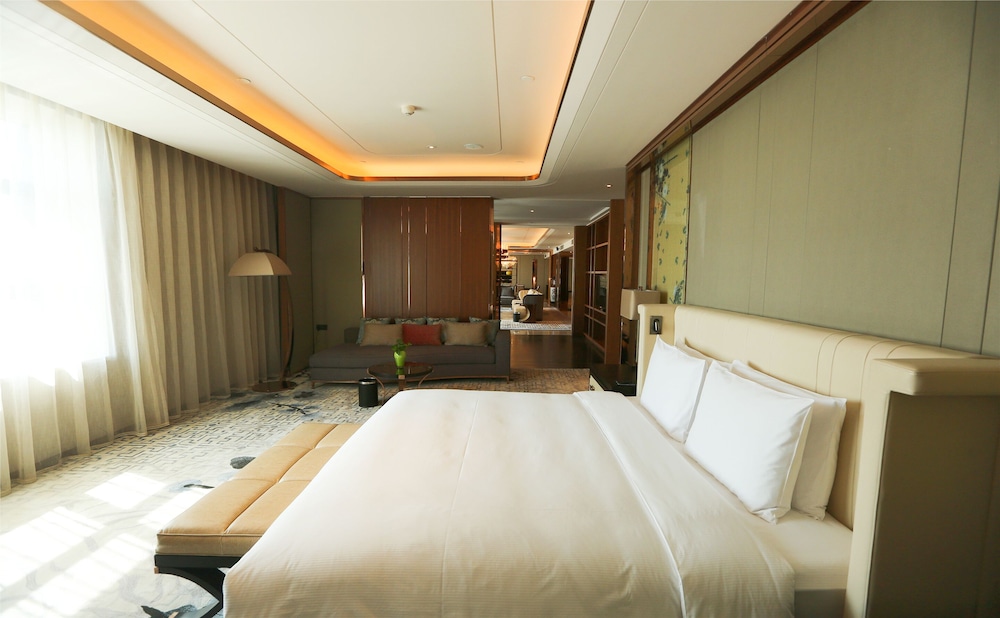 Hilton Urumqi 17/63