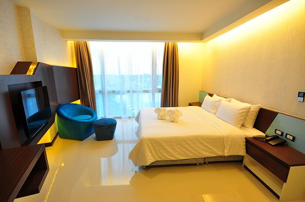 42C The Chic Hotel 9/49