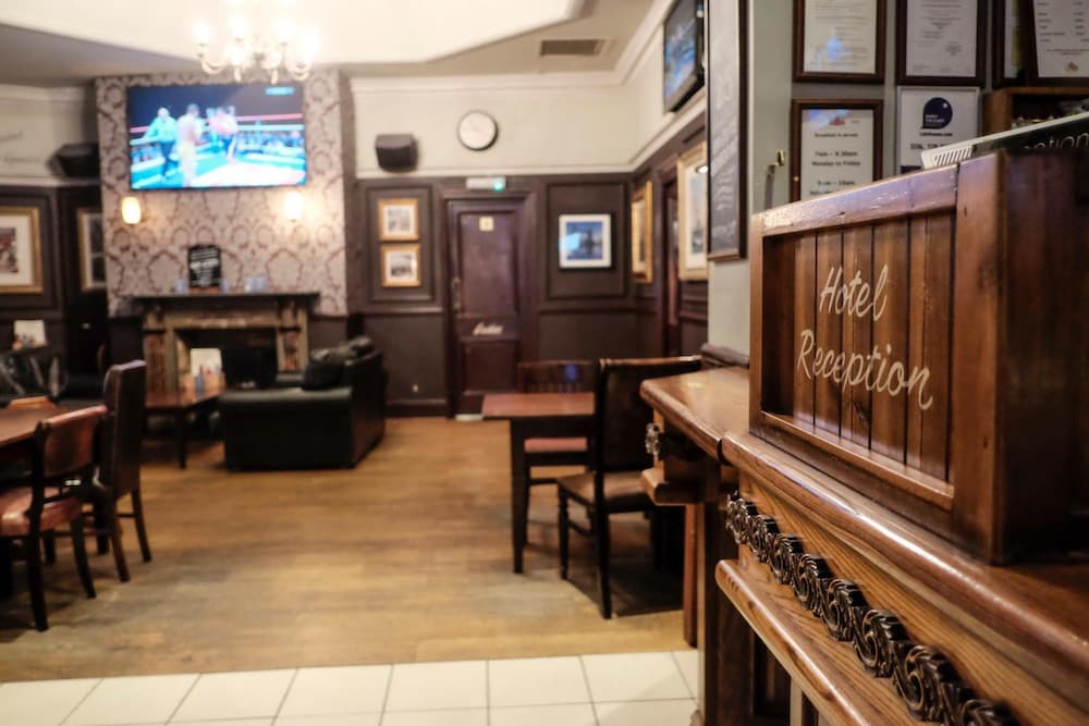 The Wellington Hotel, Waterloo 28/50