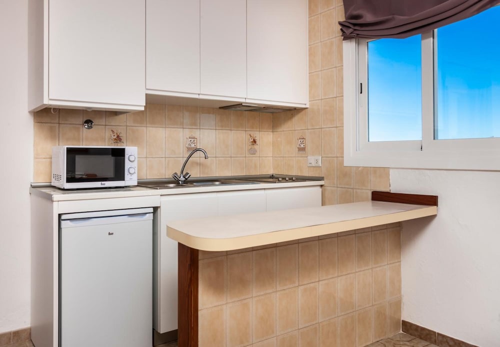 Charlys Apartamentos 26/28