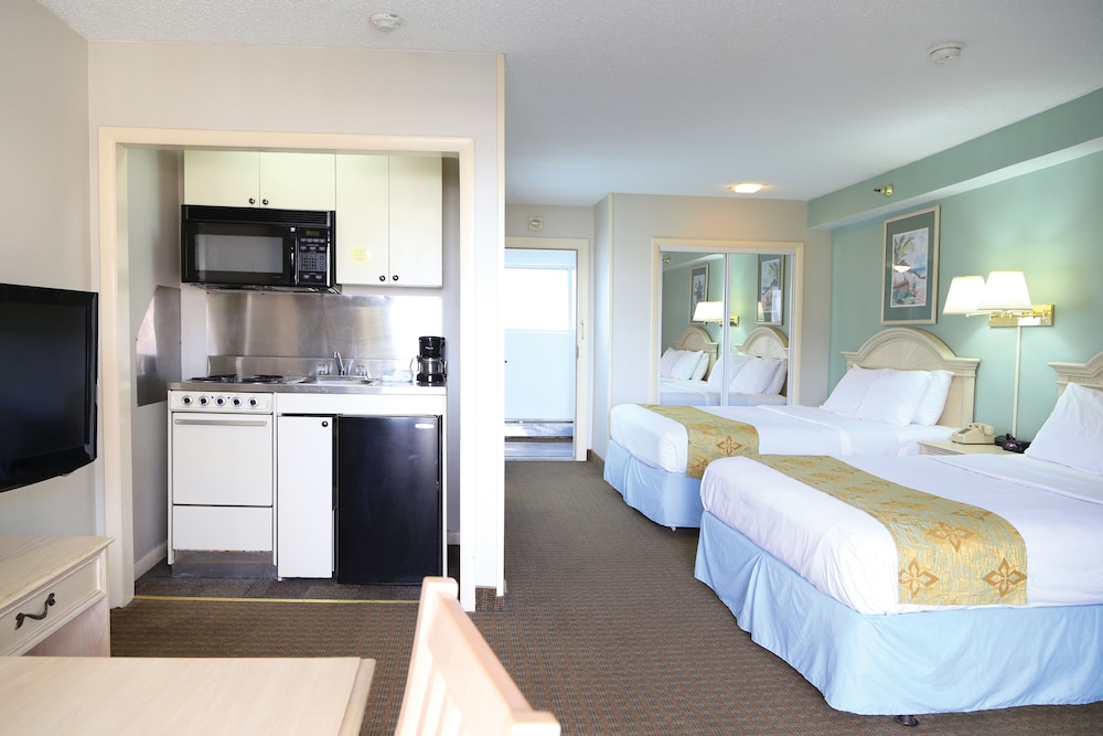 Flagship Oceanfront 13/39
