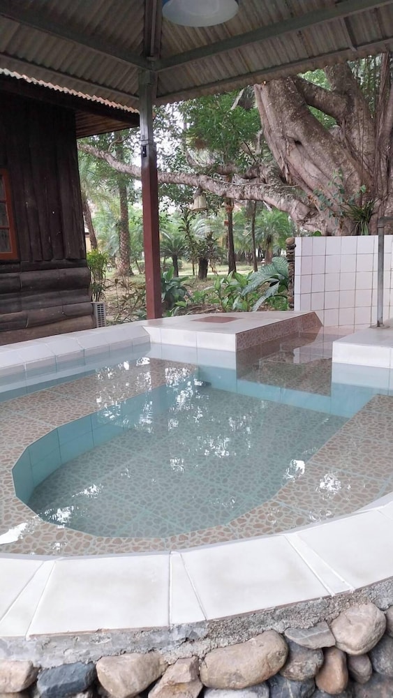 Pai Hotsprings Spa Resort 24/49