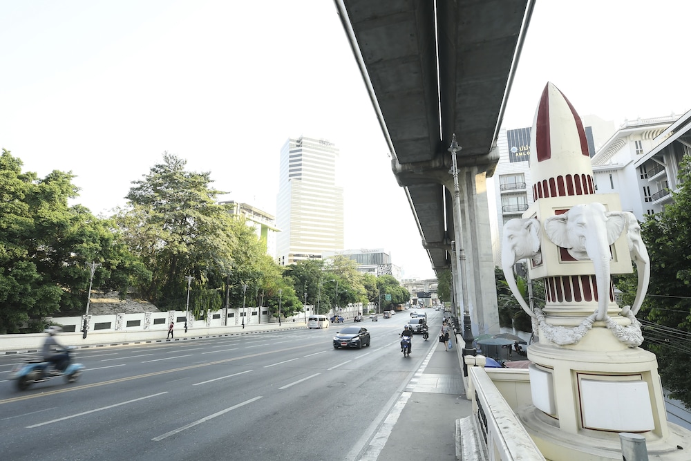 Siam Nitra Boutique Hotel 69/76