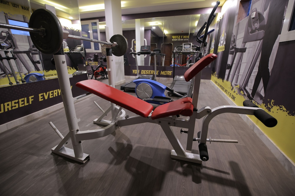 Laten Suites Al Salim Plaza 38/55