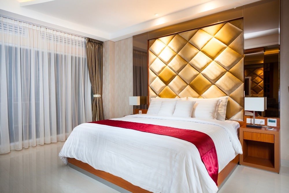 Le Eminence Hotel Convention And Resort 13/57