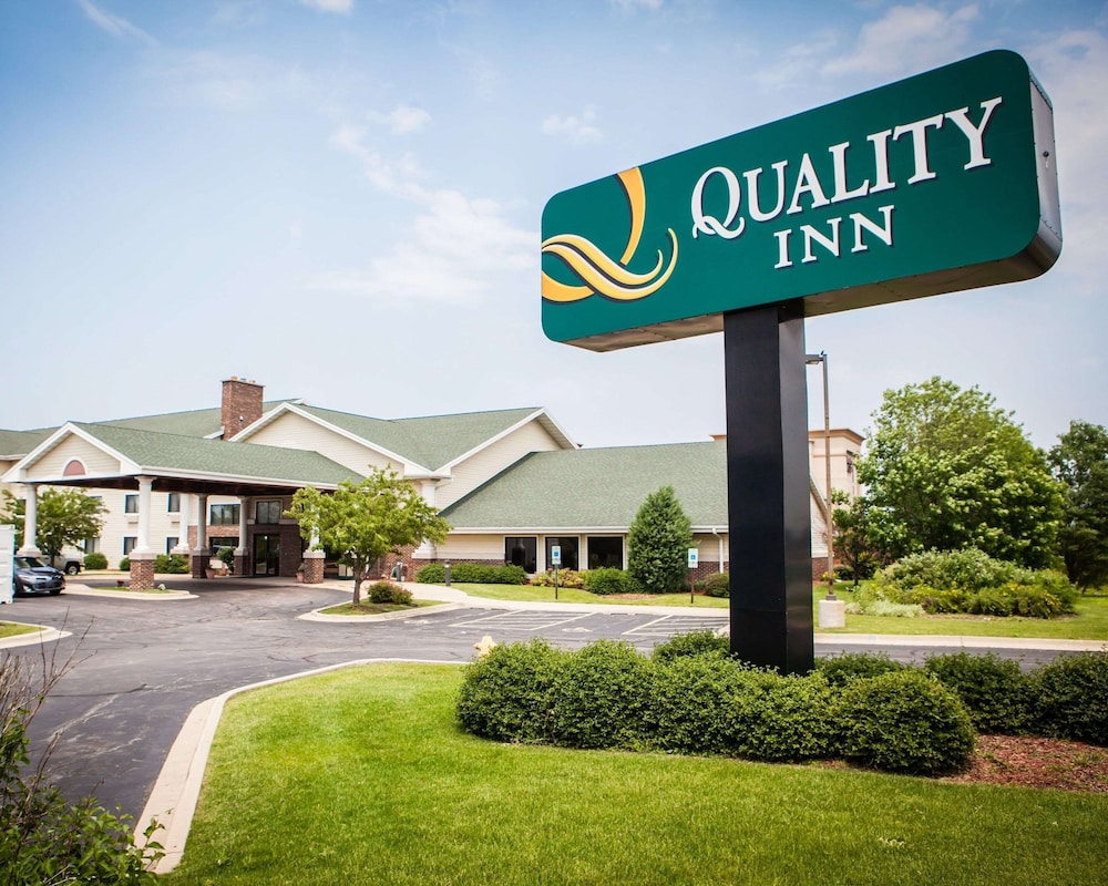 Quality Inn Bolingbrook I-55 46/47