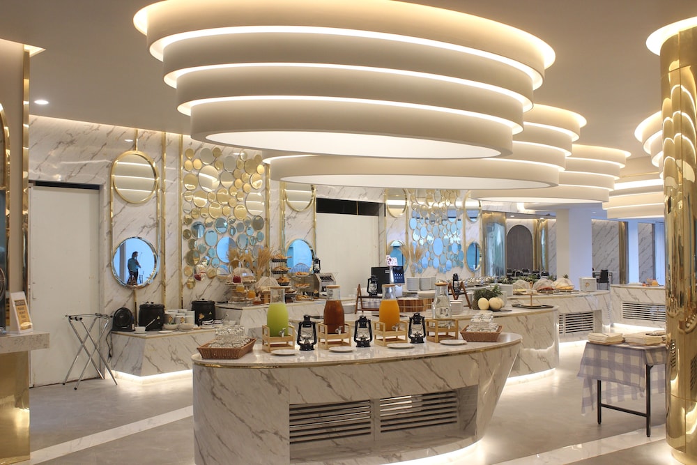 Wyndham La Vita Phuket 32/44