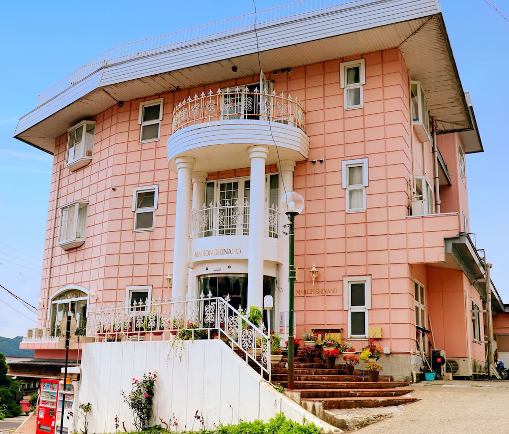 RESORT INN MARION SHINANO 4/67