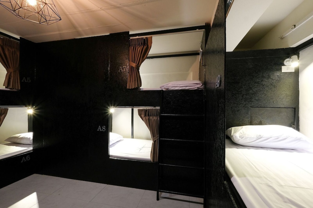 Salee Hostel 40/41