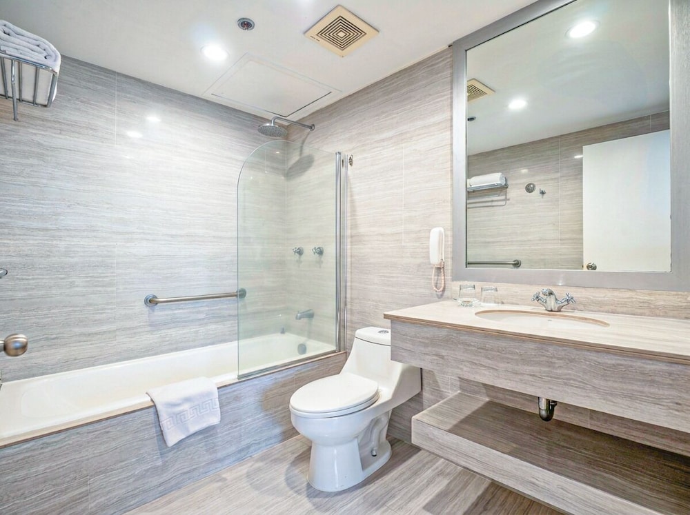 Vivere Suites 59/62