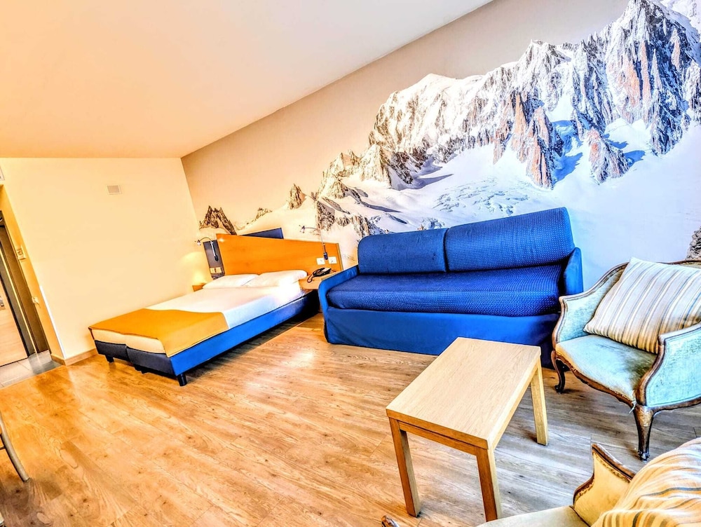 Hotel Express Aosta East 25/49
