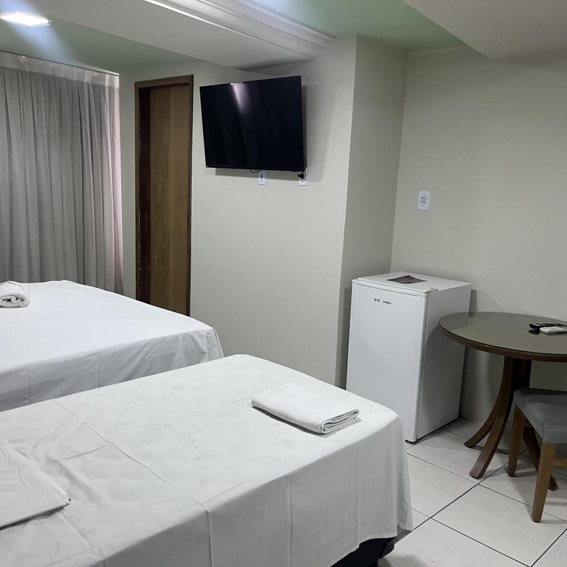 River Class Hotel 36/50