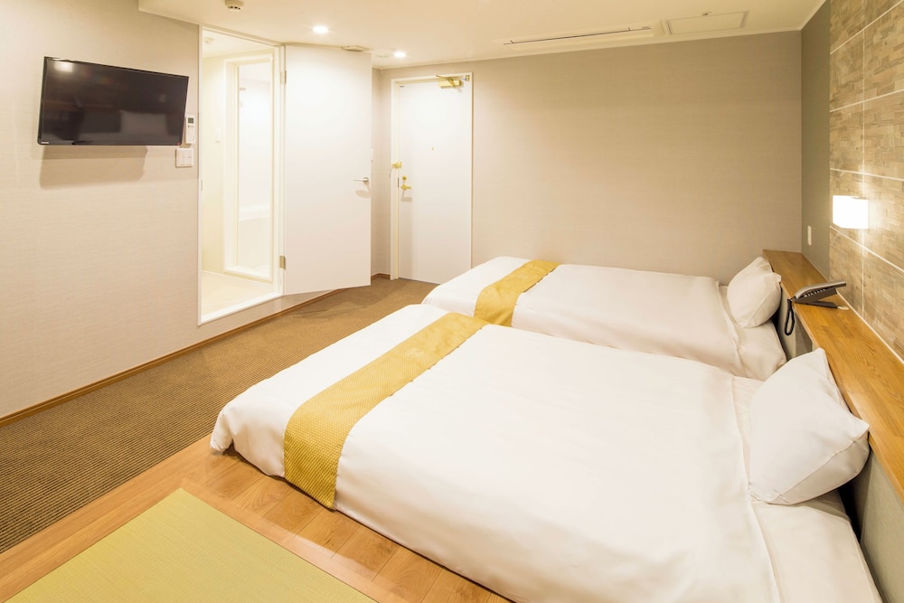 New Osaka Hotel 30/63