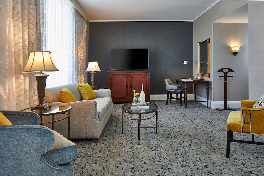 The Battle House Renaissance Mobile Hotel Spa 34/56