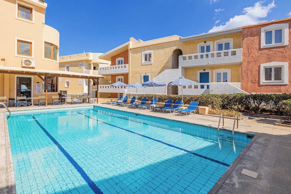 Niros Beach Apartments 34/58