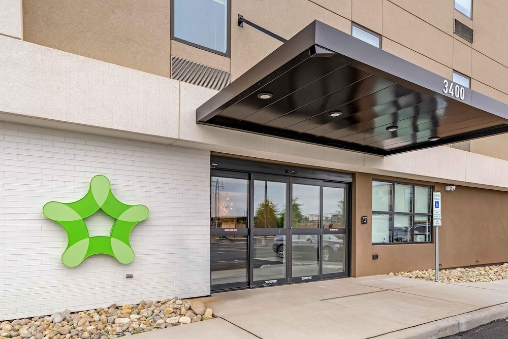 Extended Stay America Premier Suites - Charlottesville 1/50