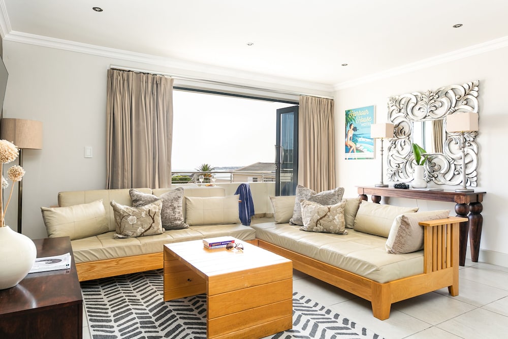 Harbour Square Hermanus Apartments 22/50